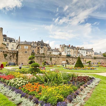 Studio Tout Confort Avec Vue Cathedrale A St Patern Vannes-Centre Apartman Kültér fotó