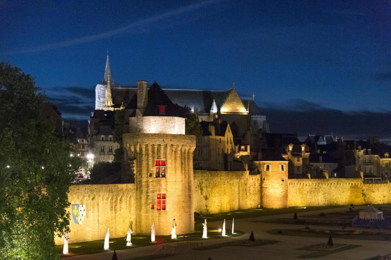 Studio Tout Confort Avec Vue Cathedrale A St Patern Vannes-Centre Apartman Kültér fotó